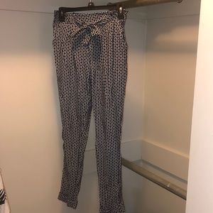 Small streetwear society pants